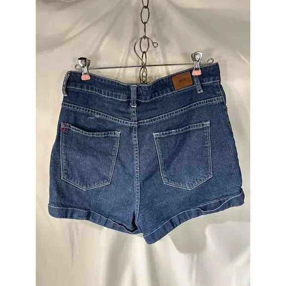 BDG Womens Blue Denim Button Fly Cuffed Hem Shorts Size 30 - Picture 2 of 8